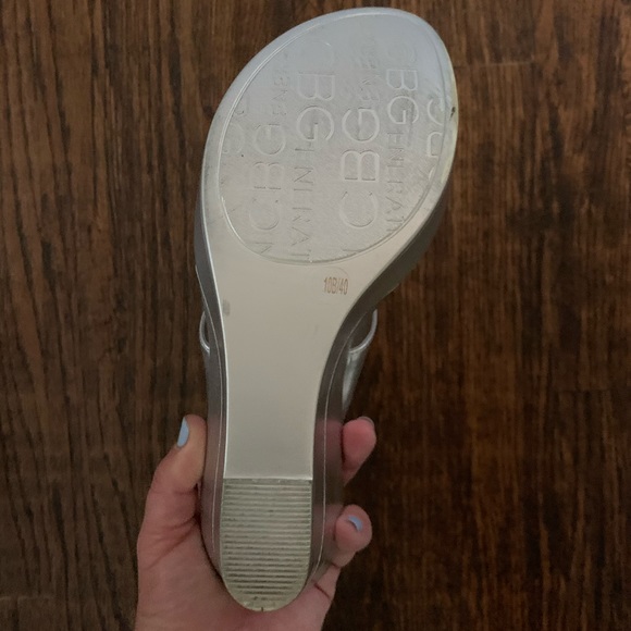 BCBG Silver Wedge Sandals. - Picture 7 of 8